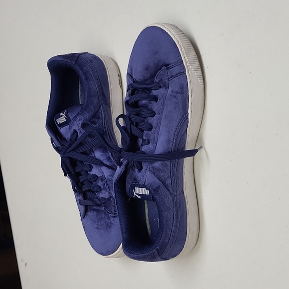 The PUMA Vikky platform Velvet Blue Basketball Women's Platform Sneaker Size 11 - Picture 5 of 10